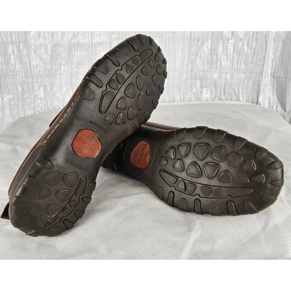 Born Men's 10.5 / 44.5 Winfield Moc-Toe Brown Leather Slip On Loafers Shoes